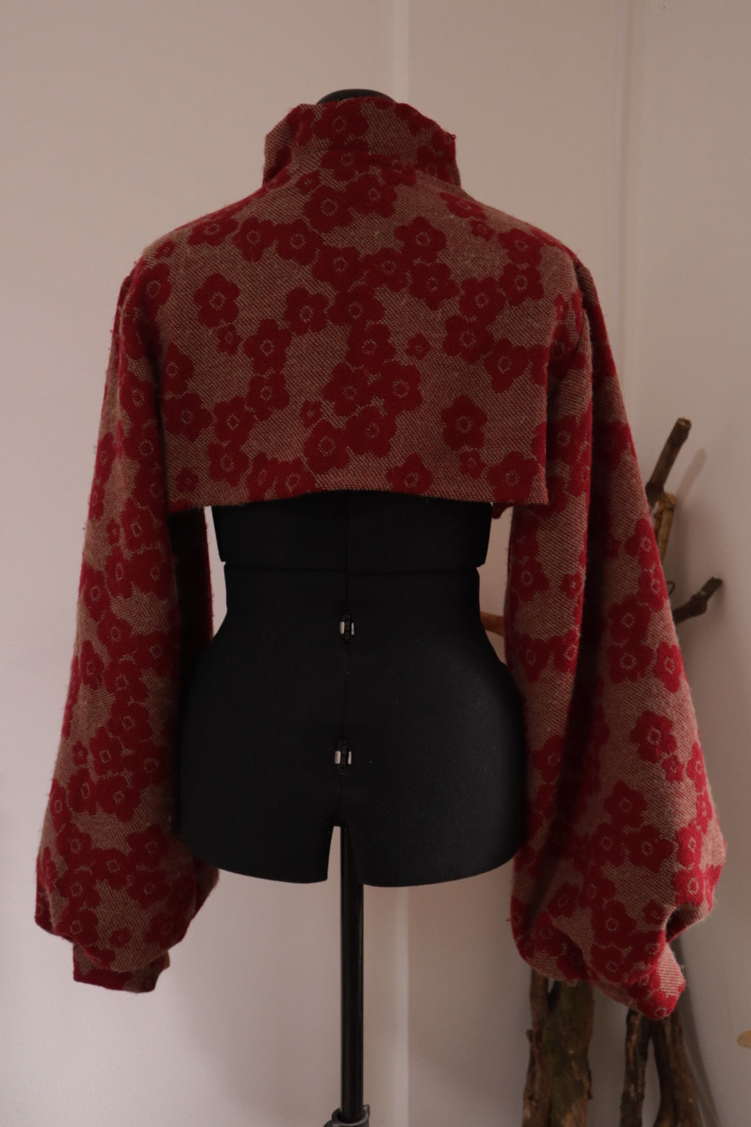 Cropped Over Jacket - S/M